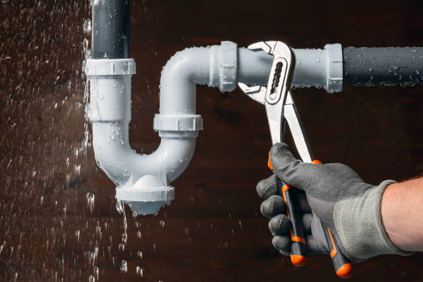 Professional Leak Detection technician working in Brownsburg, IN